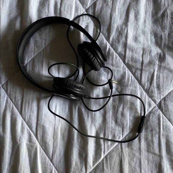 Beats By Dr. Dre - Picture 2 of 3